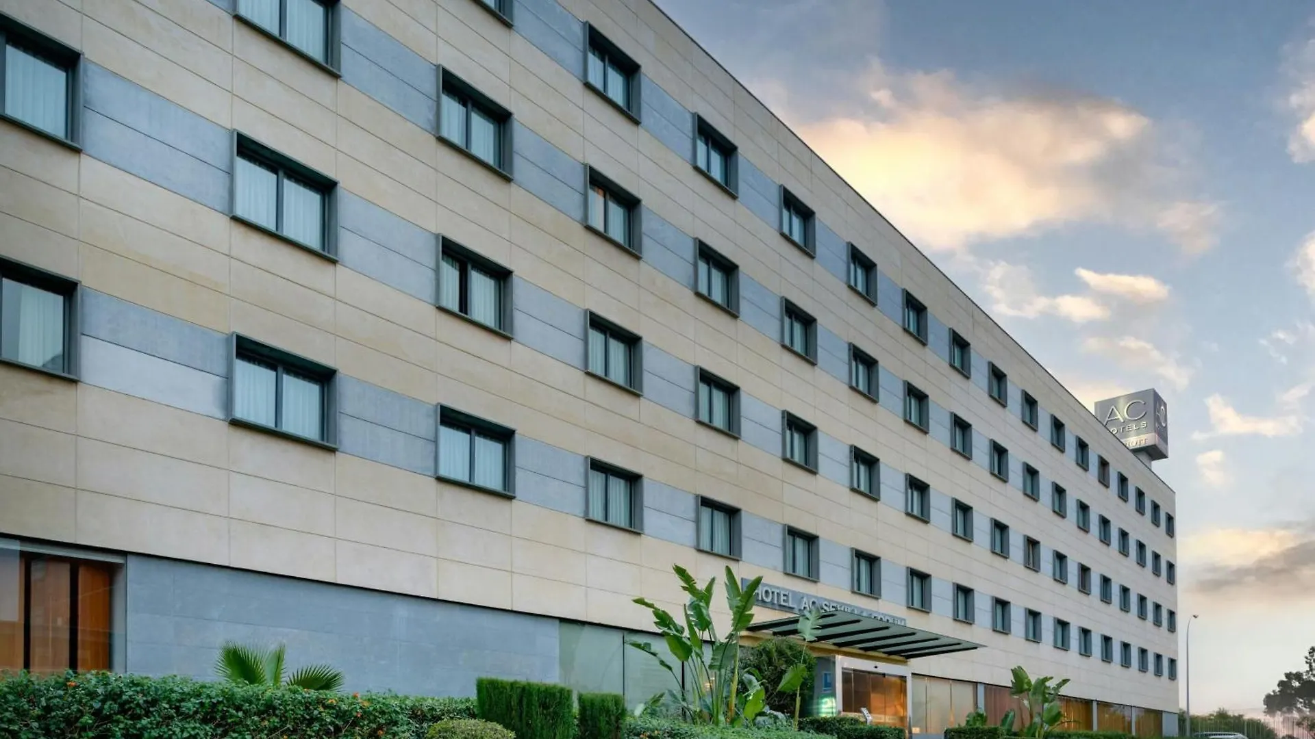 AC Hotel Sevilla Fórum by Marriott